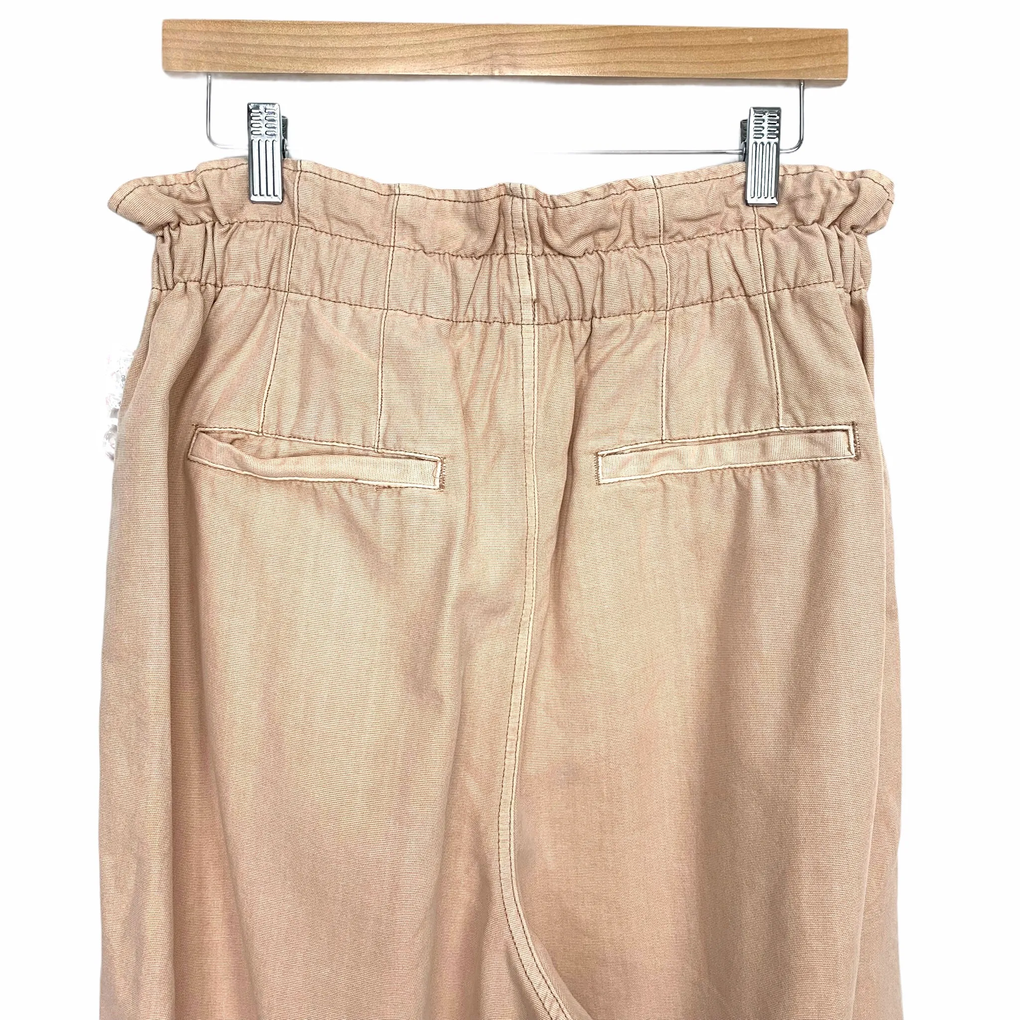 Free People Misty Rose Pleated Paperbag Waist Pants NWT- Size M (Inseam 24.5”)