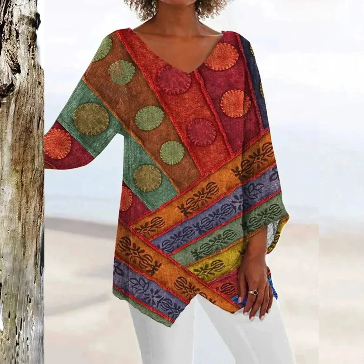 Women's vintage V-neck top with elegant fit